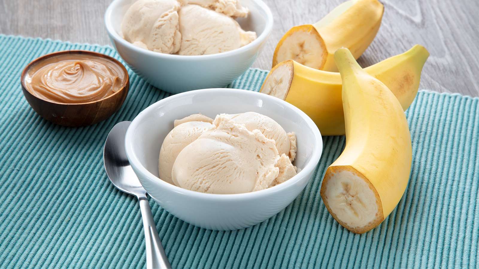 Peanut Butter Banana Ice Cream